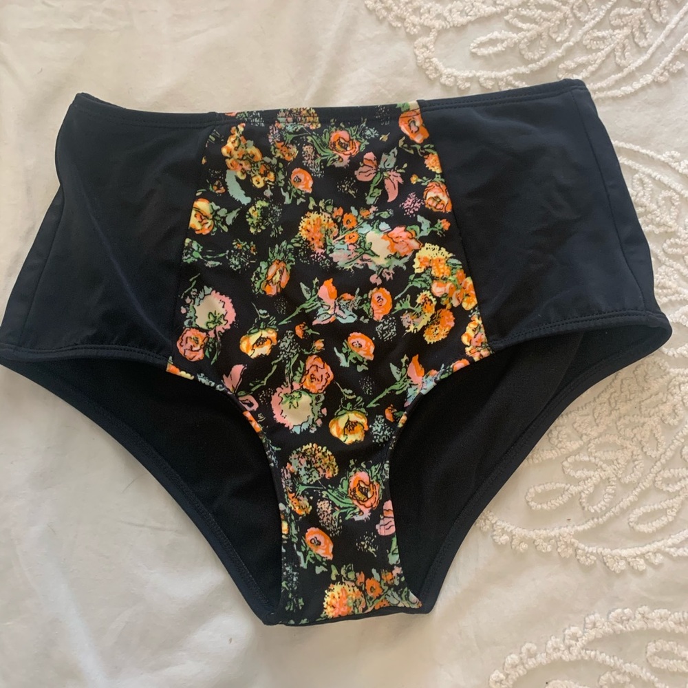 High waisted bikini bottoms